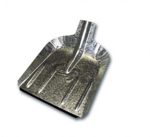 Лопата снеговая 355*380 алюминиевая с накладкой без черенка